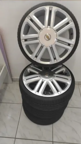RODA ASTRA ARO 17 4 FUROS