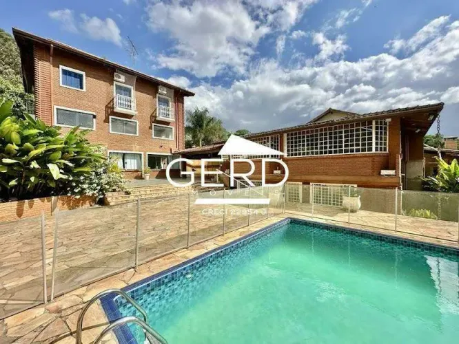 Aluguel  Casa 5 Suítes com Piscina e Gourmet no Dom Henrique II Cotia: Mobiliada!