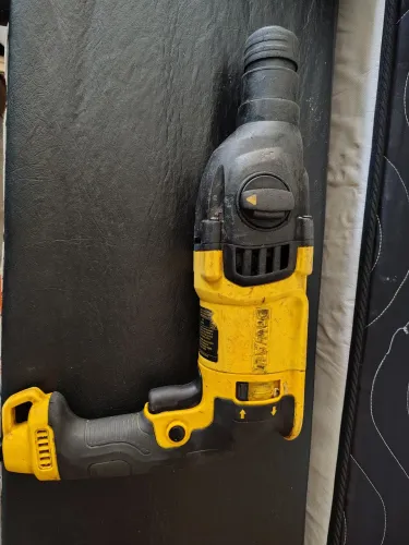 Martelete Dewalt 800w
