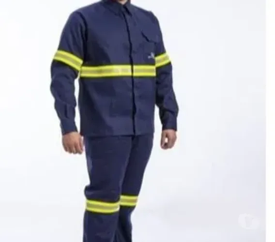Conjunto de brim com faixa refletiva Construção Civil 