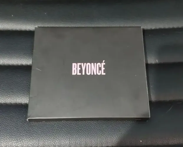 CD e DVD: Beyoncé - Beyoncé