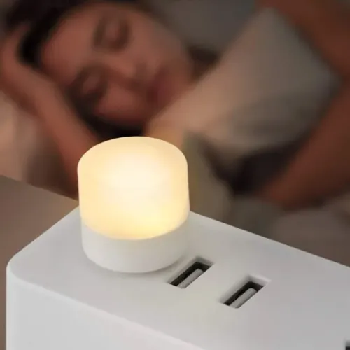 Kit 10 Mini Luminária Led Usb Portátil Para Casa / Escritório / Carro