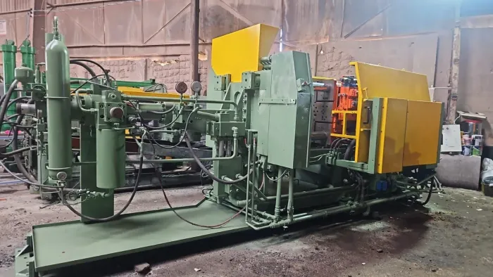 Injetora de alumínio WOTAN 280 TON