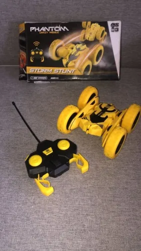 Coche RC Phantom Crazy Wiggle 360° até 6/12