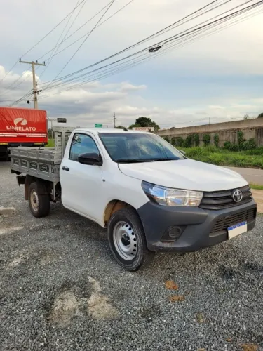 Toyota Hilux CS 4X4 2.8 TDI Diesel Mec. 2023