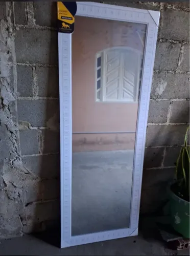 Espelho Decorativo com Moldura Branca 1,60x60 novos