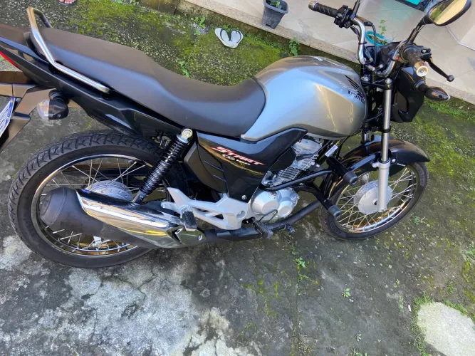 START 160 2022 8.000km MUITO NOVA