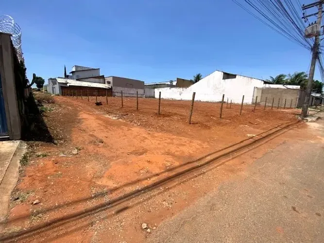 SONHE GRANDE! SÃO 1.078m² na Rua Presidente Epitácio - PRONTO PARA REALIZAR SEU PROJETO !