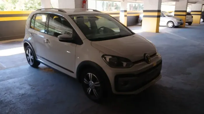Volkswagen Up! Cross 1.0 TSI Total Flex 12V 5P 2018