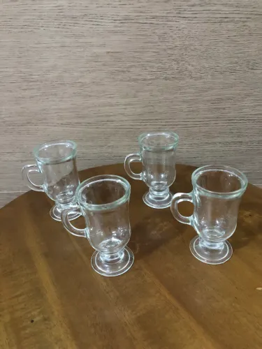 Caneca de vidro para Cappuccino