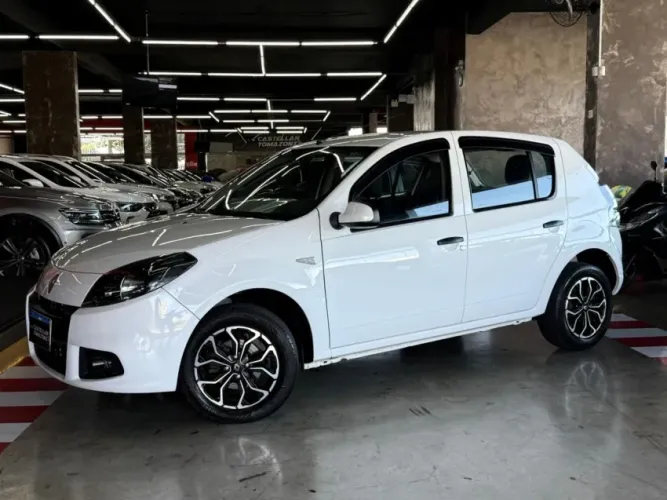 Renault Sandero Expression Flex 1.6 16V 5P 2014