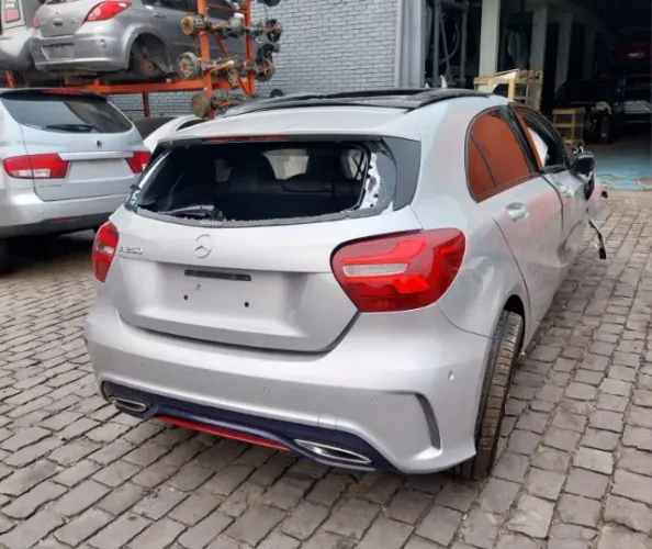 Sucata Mercedes A250 2.0 211cv 2014 a 2019 Peças