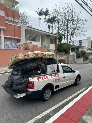 Faço pequenos fretes.