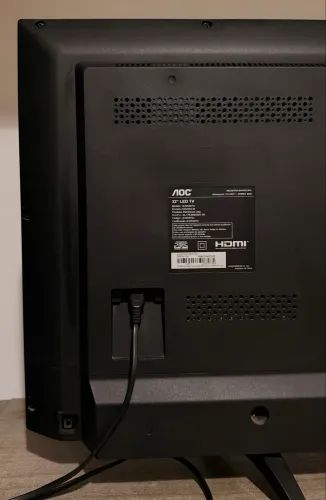 TV AOC