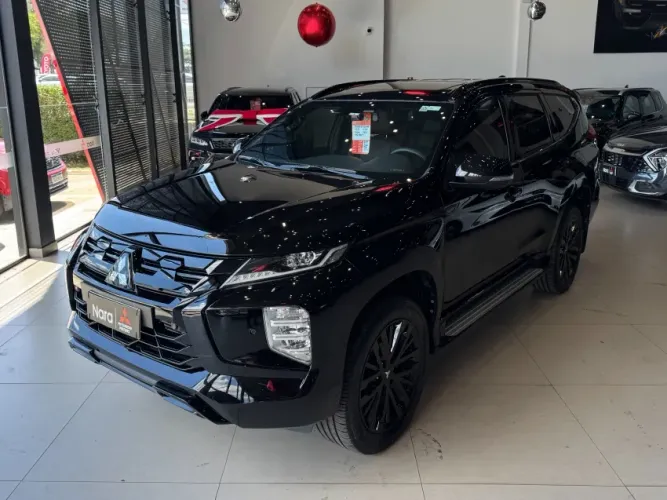 Mitsubishi Pajero Sport Legend Black 2.4 4X4 (die) Aut. 2025