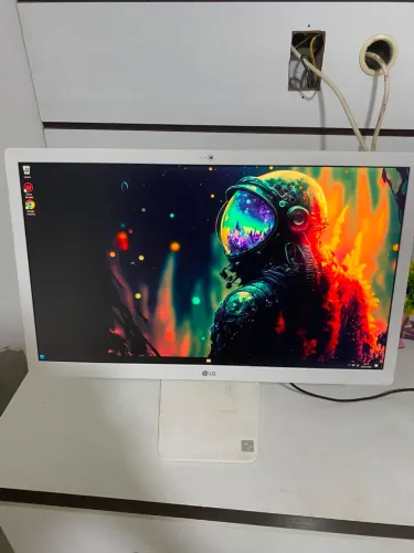 Computador ALL in One LG Impecável