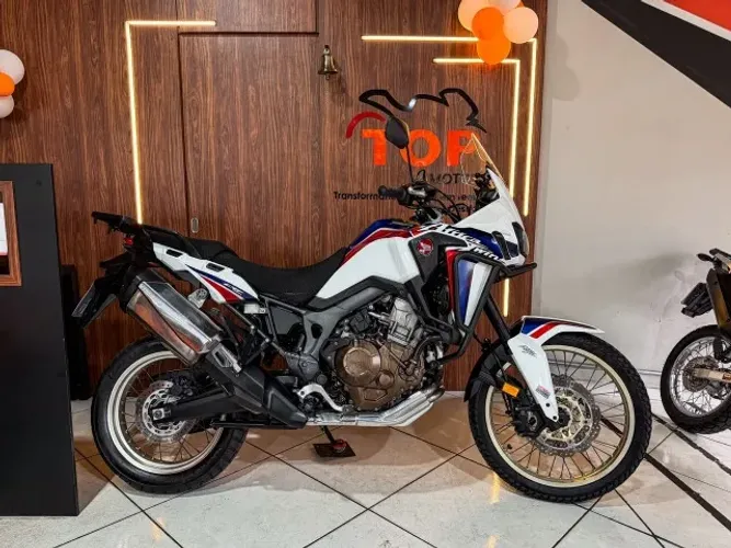 Honda Africa Twin 2017 | 59 mil KM | Protetor de Carenagem