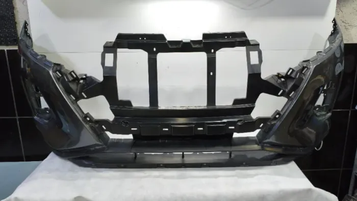 Parachoque dianteiro Nissan Kicks 2022 2023 2024 original
