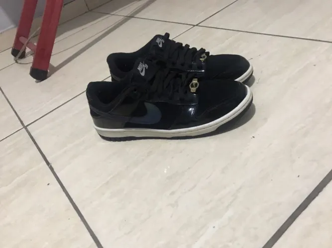 TENIS NIKE RÉPLICA PERFEITA, TAMANHO 39 40 VALOR 100 REAIS 