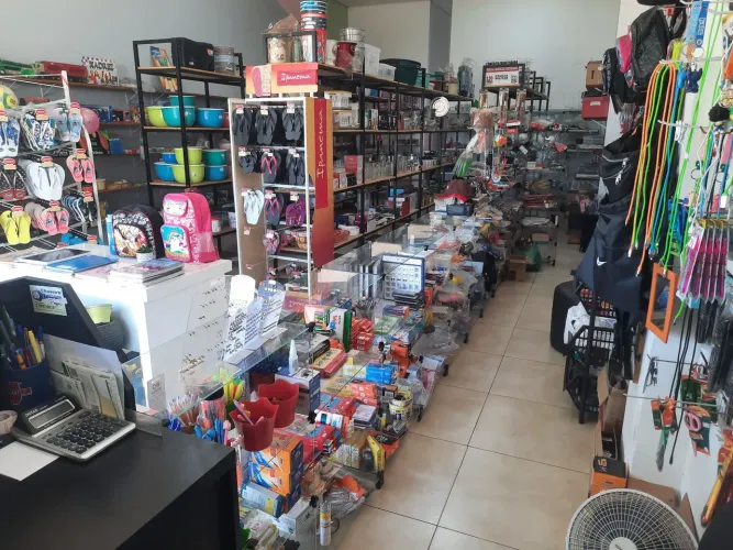 Loja de Utilidades a venda