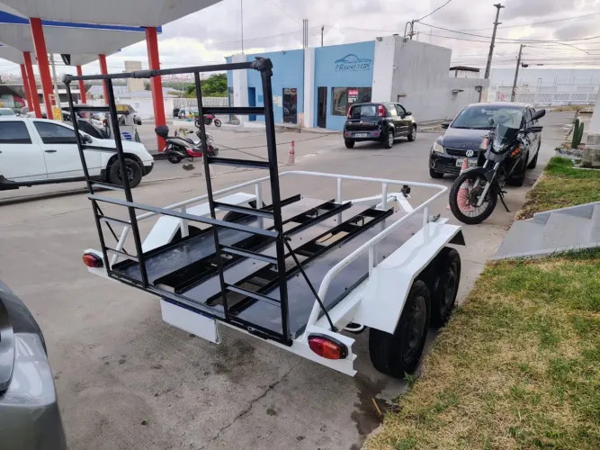 Carrocinha 2 eixos, estado de zero 