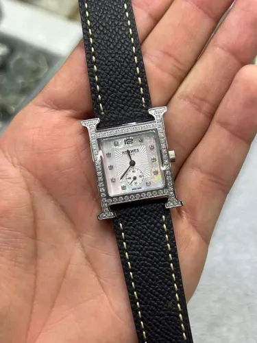 RELÓGIO FEMININO ELEGANTE