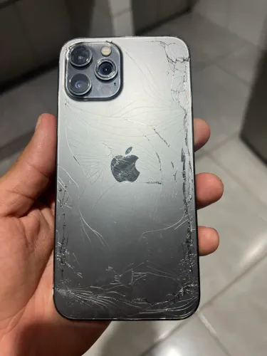 iPhone 12 PRO MAX PARA RETIRAR PEÇAS R$150