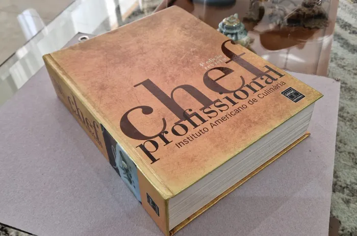 Livro Chef Proficional instituto americano de culinária