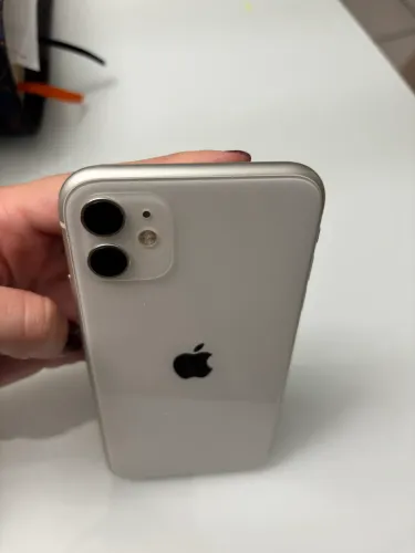 iPhone 11 128g Usado com caixa 