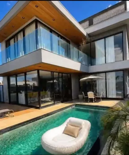 Casa à venda no condomínio Residencial Tamboré em Bauru -SP.