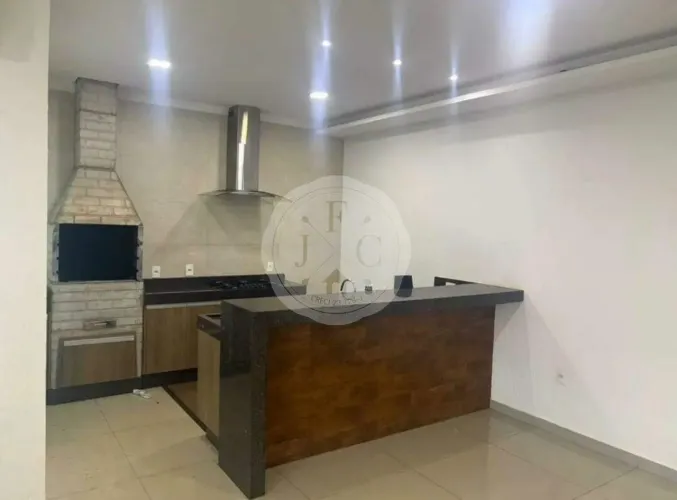 Sobrado no Condomínio Evidence Resort: Viva com a liberdade de uma casa e o lazer de um re