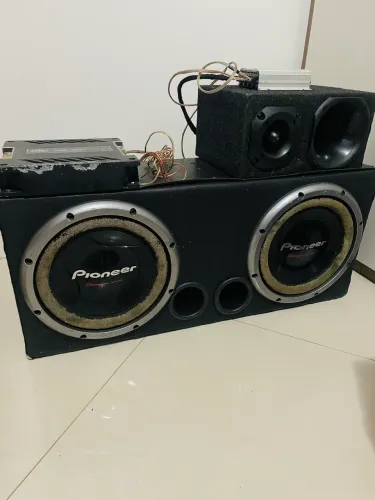 Som automotivo Pioneer