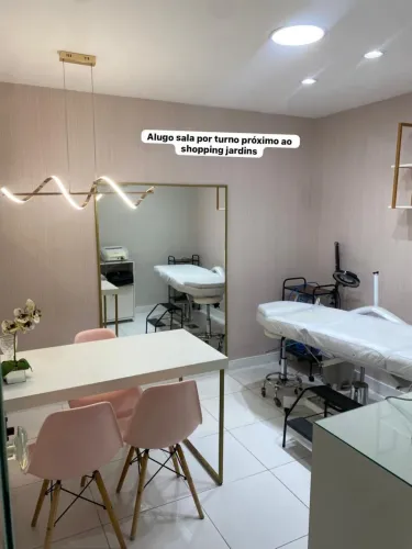 ALUGO SALA DE ESTÉTICA EM STUDIO