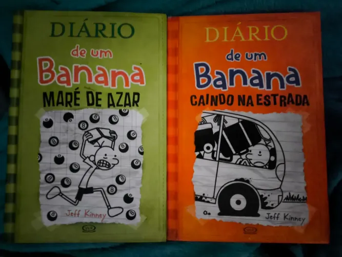 diário de um banana 8 e 9, 30 r$ os dois