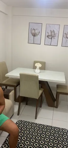 MESA 4 cadeiras