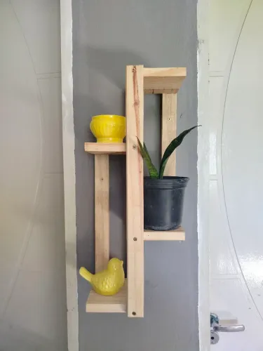 Estante em pinus