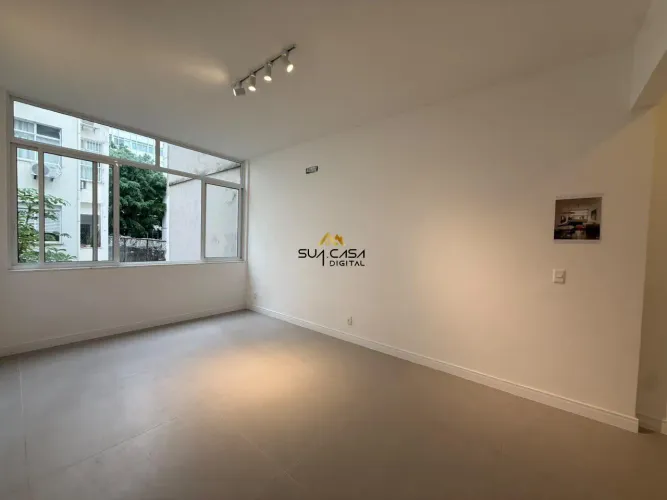 Apartamento reformado de 110m² em Ipanema à venda REF: AP0369