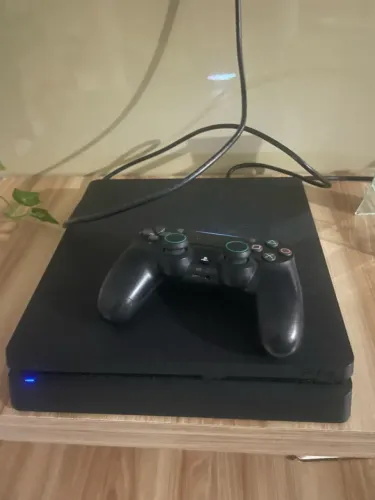 PS4 DESTRAVADO COM 5JOGOS INCLUSO, 1CONTROLE E TODOS OS CABOS