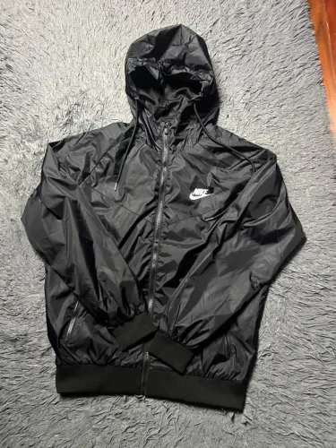 CORTA VENTO NIKE