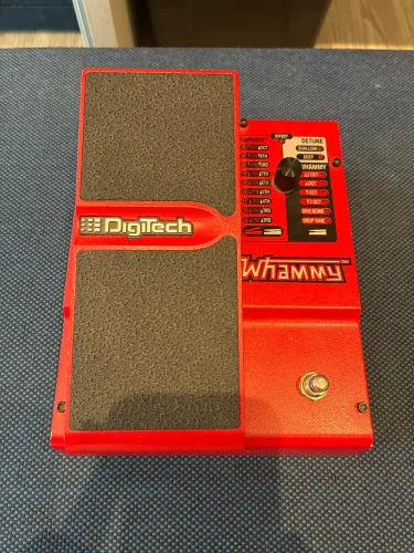 Pedal Digitech Whammy