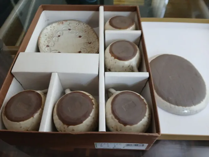 Vintage japonês. Nova na caixa. Selo de autenticidade 