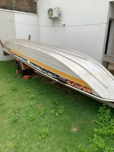 bote com carreta - SMALL BOAT