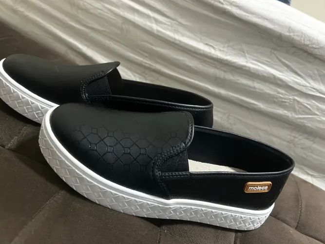 VENDO SLIP ON MOLECA - TAMANHO 35