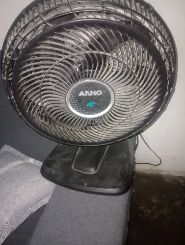 Ventilador Arno 40 cm, funcionando perfeitamente valor negociável, !