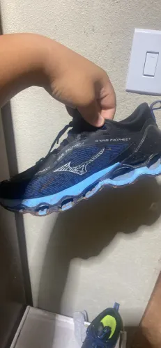 Vendo teus mizuno usado pouca vezes 