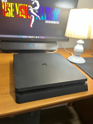 PS4 SLIM 500GB (USADO)