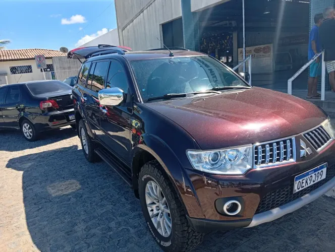 Mitsubishi Pajero Dakar 3.2 4X4 T.i. Dies. 5P Aut. 2012