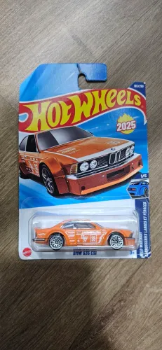Hotwheels bmw 635