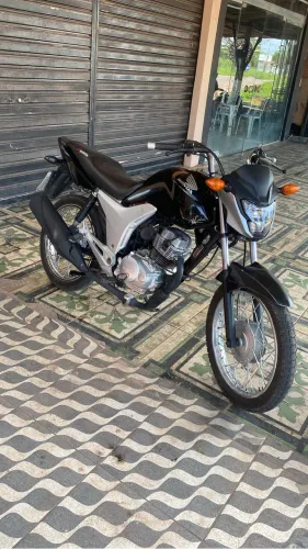 Moto em dia