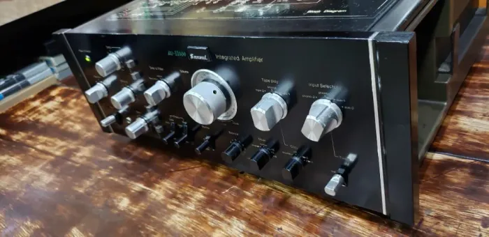 Amplificador Integrado Sansui Au-11000 - Vintage receiver Pioneer Jbl Som Jet ski Marantz
